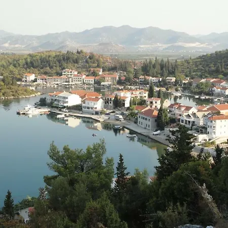 Apartament Kuca Maria *