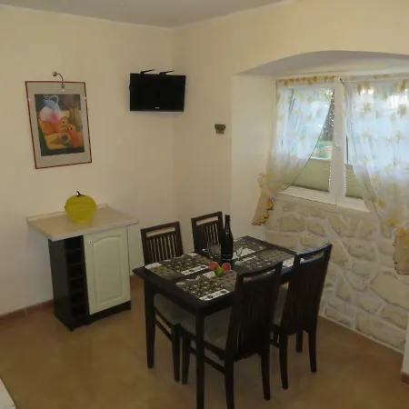 Apartament Kuca Maria